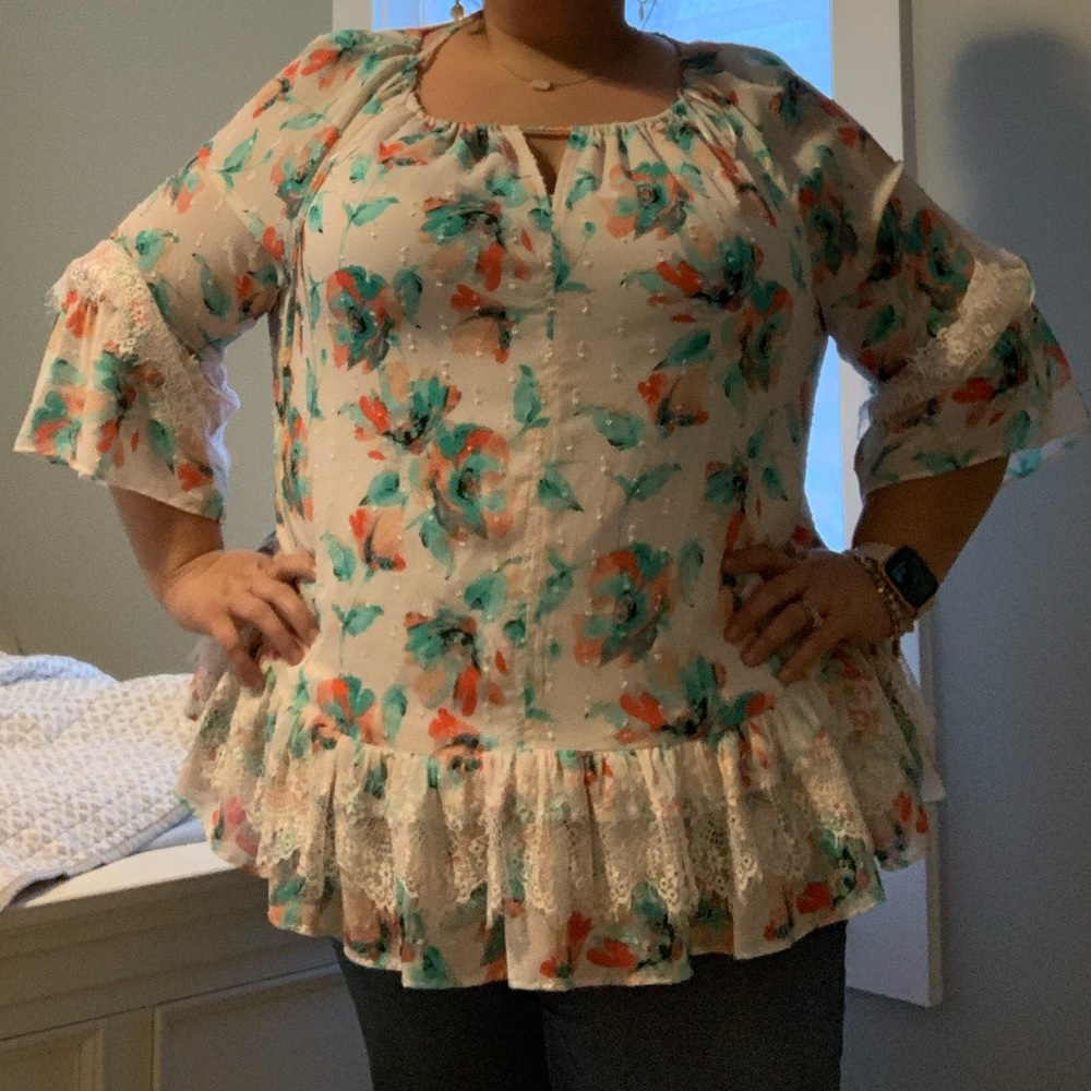 Ruffle Floral top